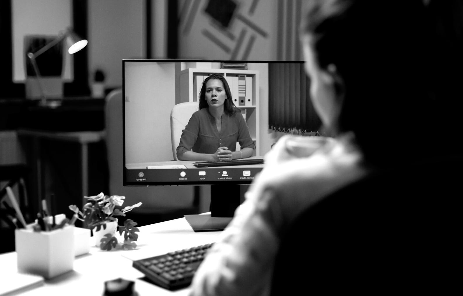 Moderne Online-Lernumgebung mit strukturierten Inhalten